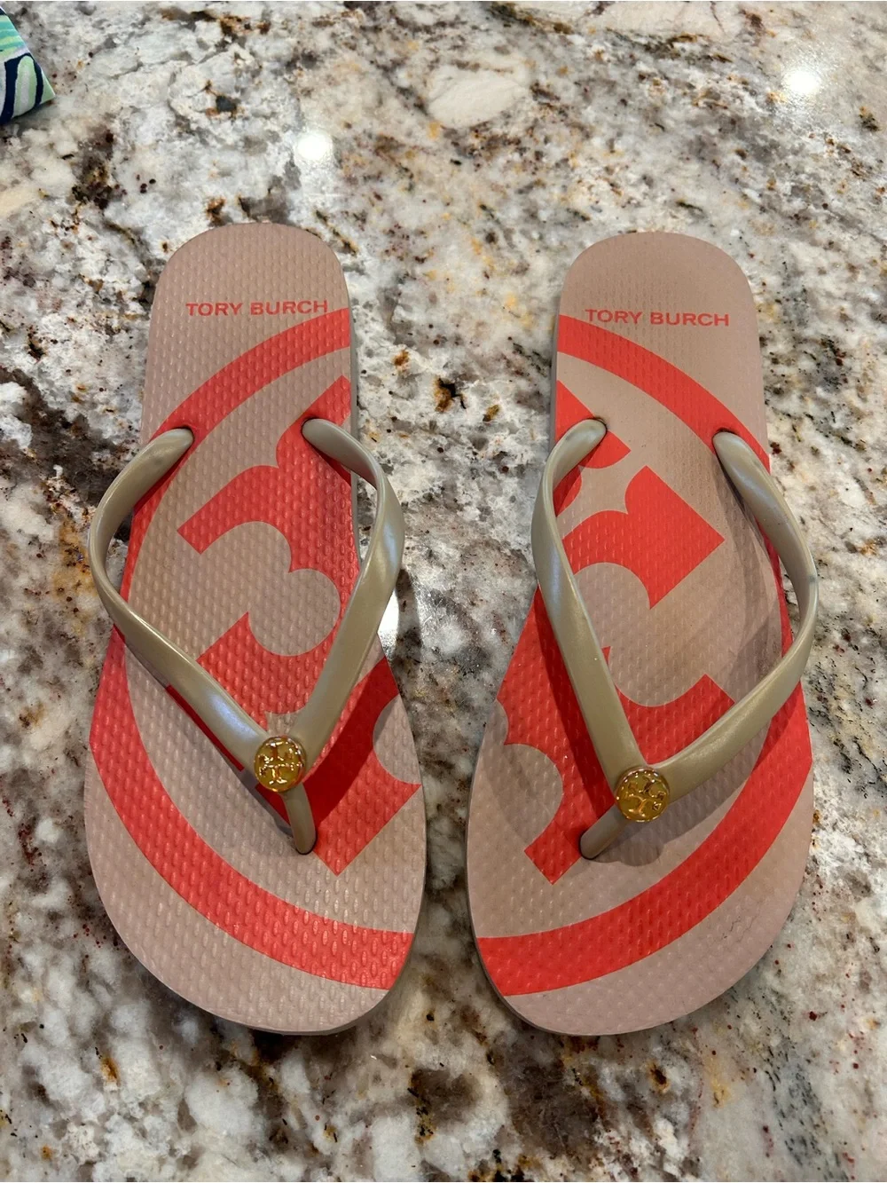 Tory Burch Logo Flip Glops Like New